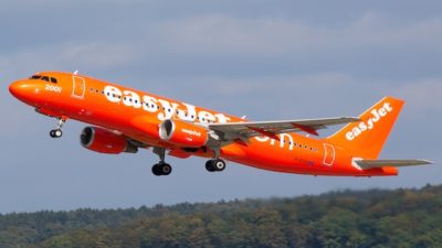 easyjet orange plane